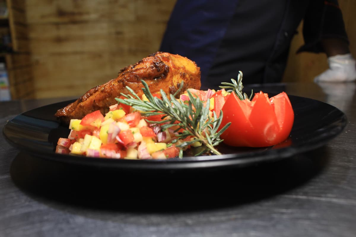 Local & International Cuisine